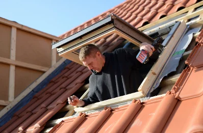 Pose de fenêtres de toit Velux à Bajamont